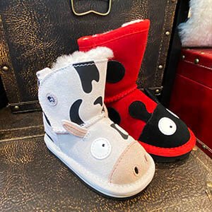 SHOP CLASSIC BOOTS