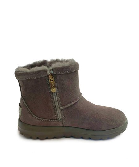 Mini Zipper Classic UGG Boots